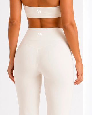THE FLOW FLARE SET IVORY